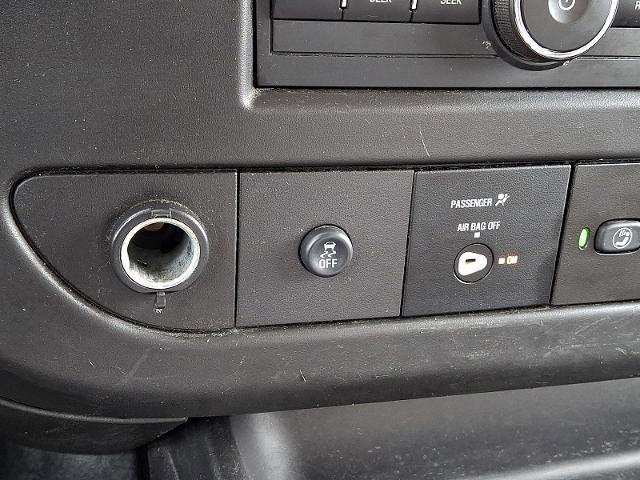 Used 2021 GMC Savana 3500 w/ Power Convenience Package image 17