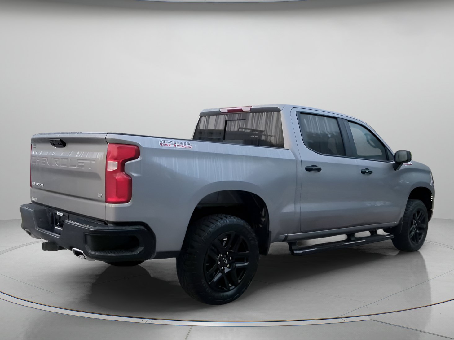 Used 2025 Chevrolet Silverado 1500 LT Trail Boss w/ Convenience Package II AWD/4WD image 28