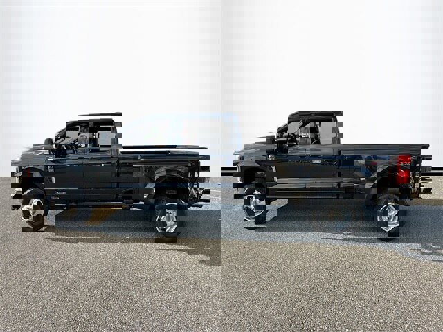 Certified 2025 Ford F350 XLT w/ 360-Degree Camera Package image 6