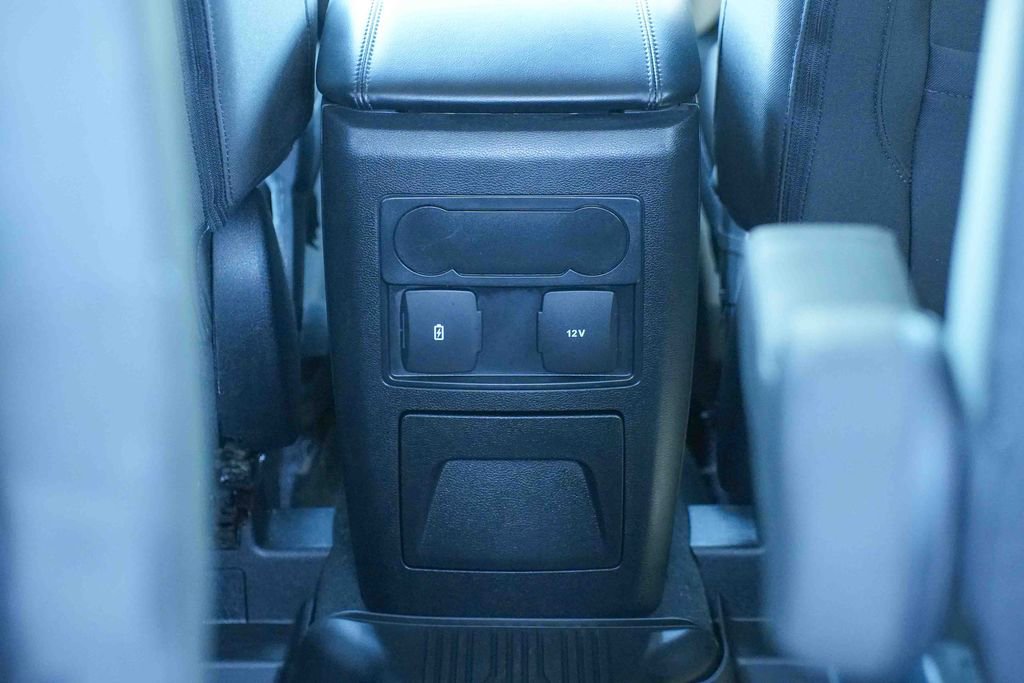 Certified 2023 Ford Explorer XLT AWD/4WD image 12