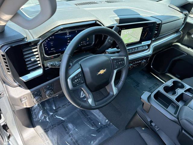 Used 2026 Chevrolet Silverado 1500 LT AWD/4WD image 10