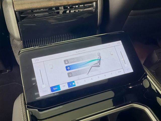 Used 2023 Jeep Grand Wagoneer L 4WD w/ Convenience Group III image 31