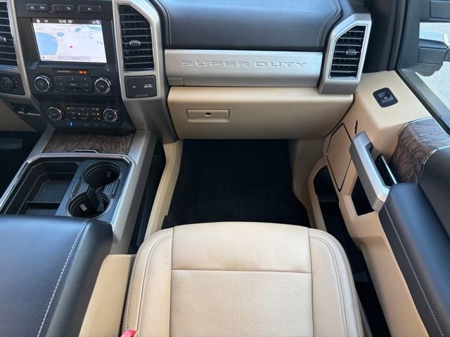 Certified 2019 Ford F350 Lariat w/ Lariat Ultimate Package image 13