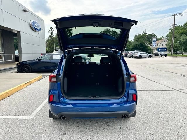 Certified 2023 Ford Escape ST-Line Select w/ Tech Pack #2 AWD/4WD image 18