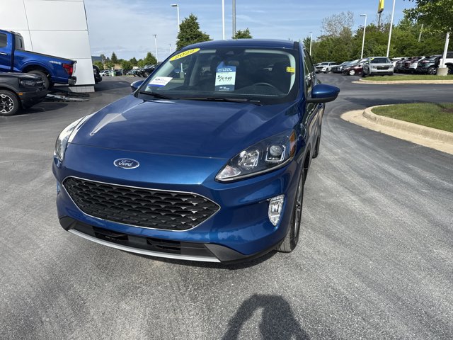 Certified 2022 Ford Escape SEL AWD/4WD image 3