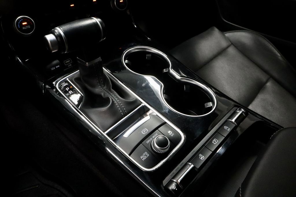 Used 2022 Kia Stinger GT-Line AWD/4WD image 32