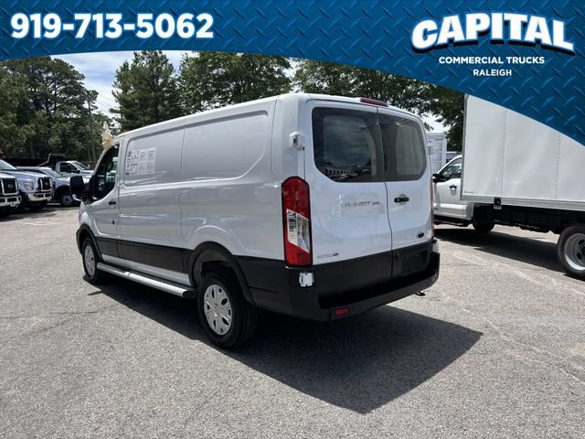 Certified 2025 Ford Transit 250 Low Roof w/ Exterior Upgrade Package RWD image 8