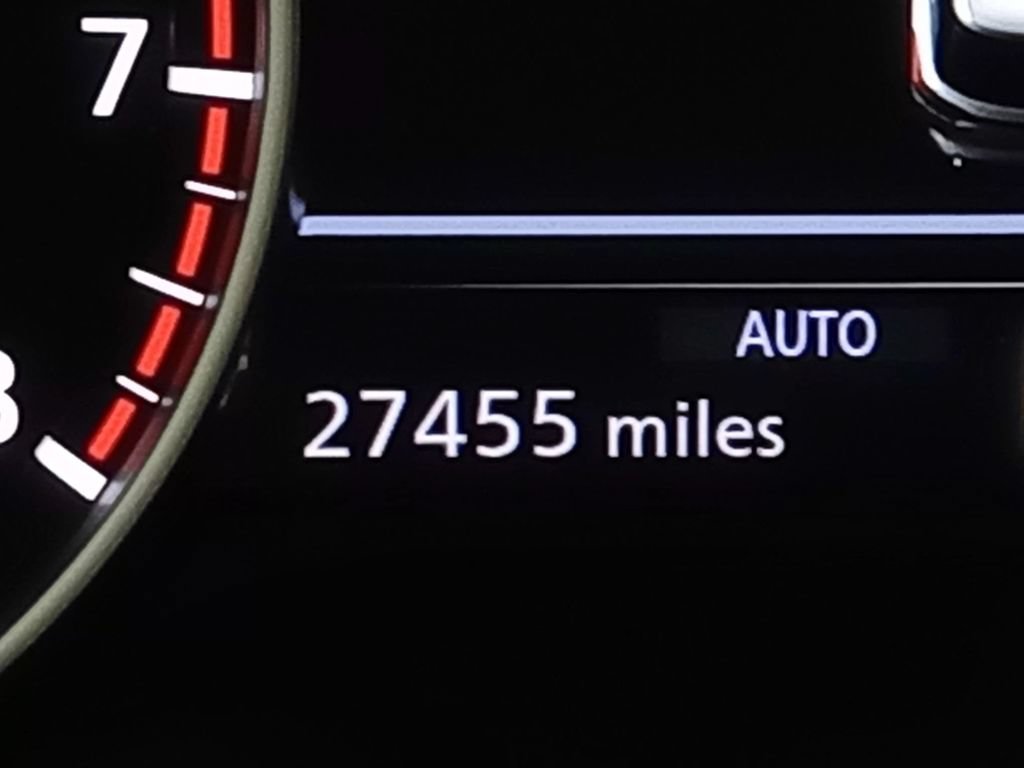 Used 2024 Nissan Pathfinder SL w/ SL Premium Package AWD/4WD image 23