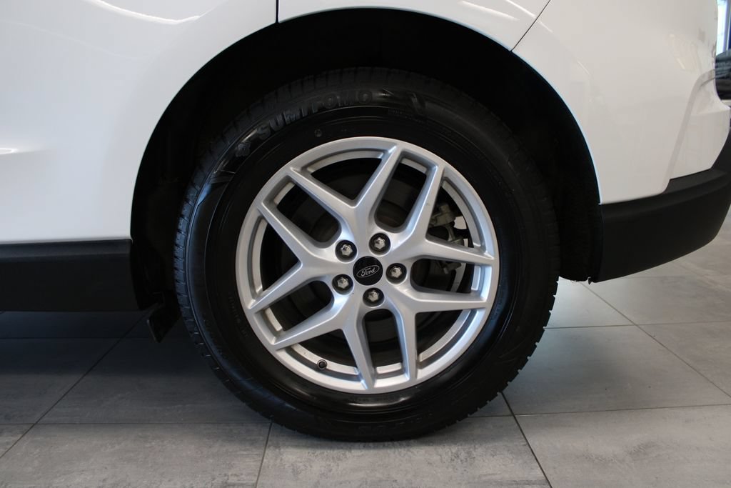 Certified 2024 Ford Edge SEL AWD/4WD image 9