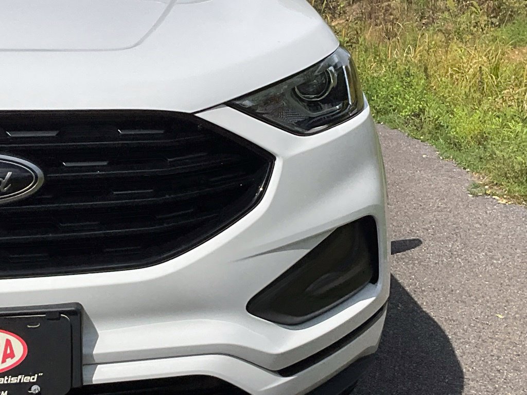 Certified 2024 Ford Edge SE w/ Black Appearance Package AWD/4WD image 2