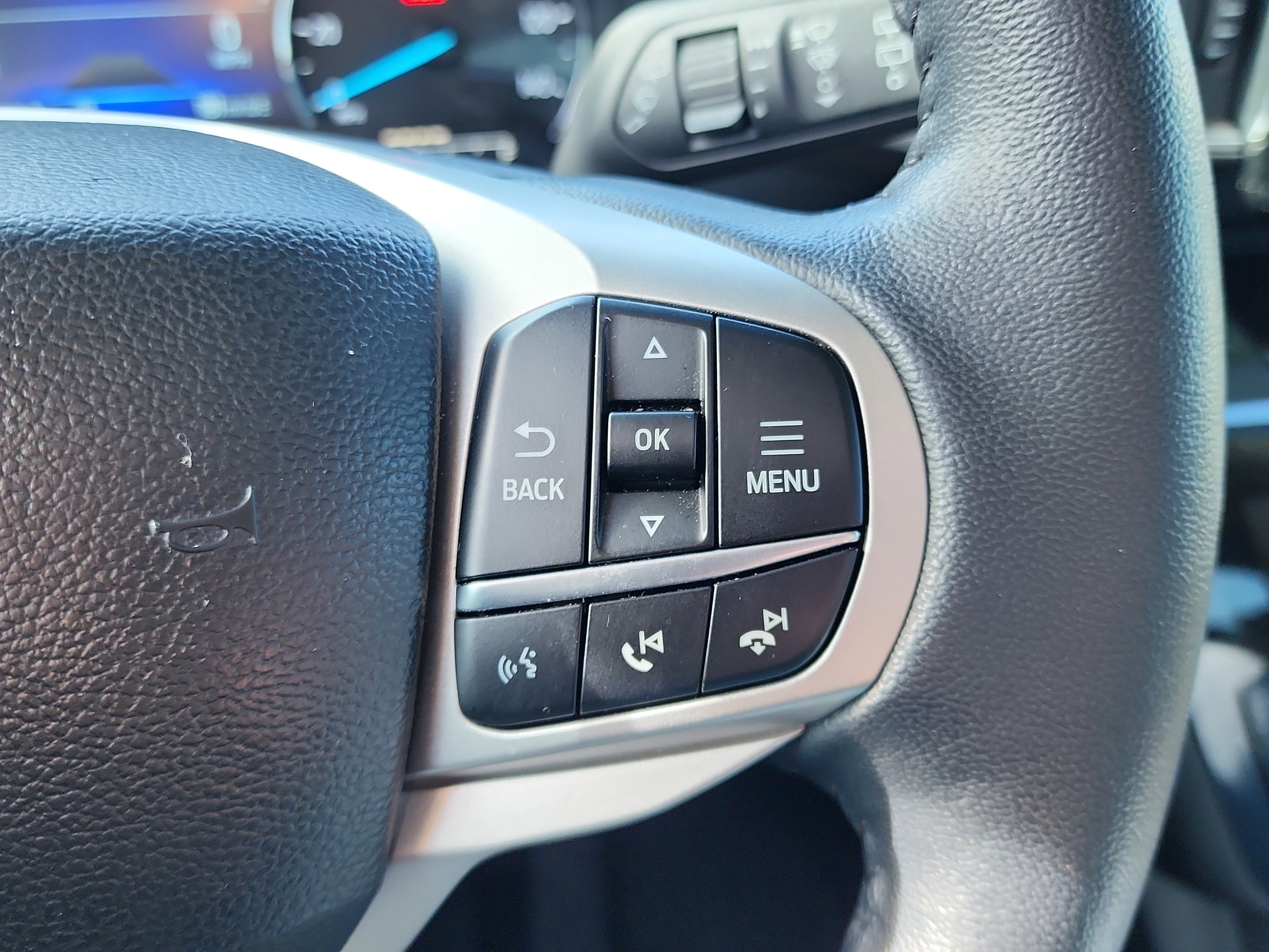 Certified 2023 Ford Explorer Limited w/ Equipment Group 301A image 22