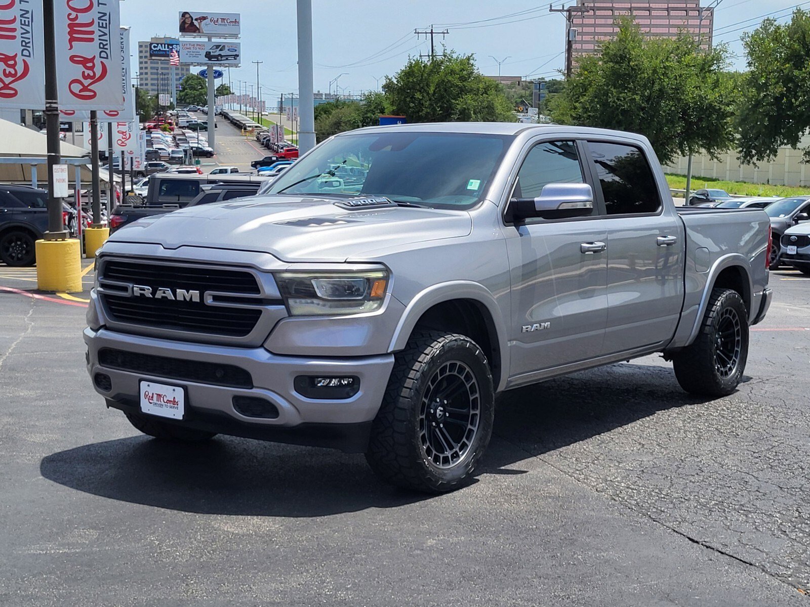 Used 2021 RAM 1500 Laramie AWD/4WD image 8