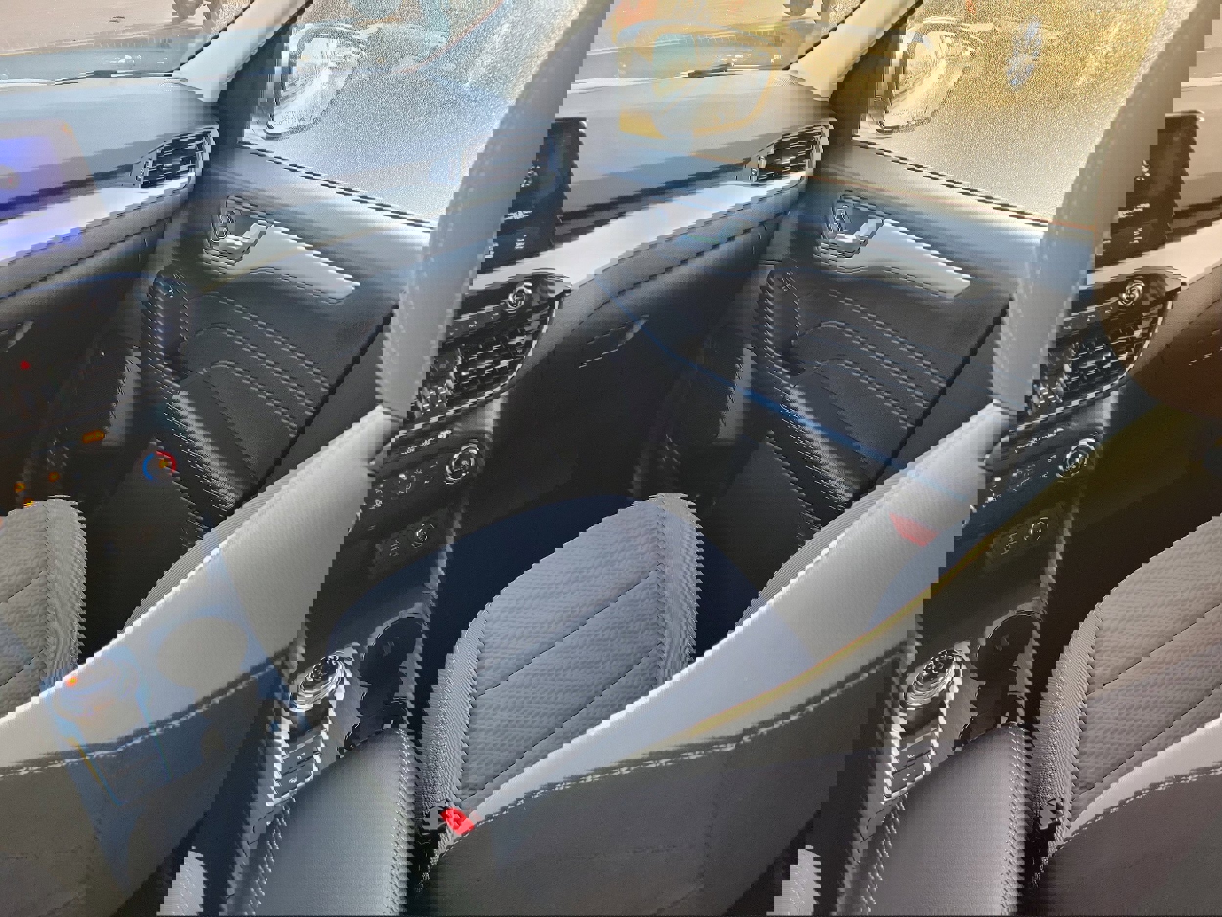 Certified 2021 Ford Escape SE image 14