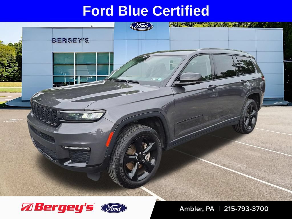 Used 2023 Jeep Grand Cherokee L Limited w/ Black Appearance Package AWD/4WD image 1