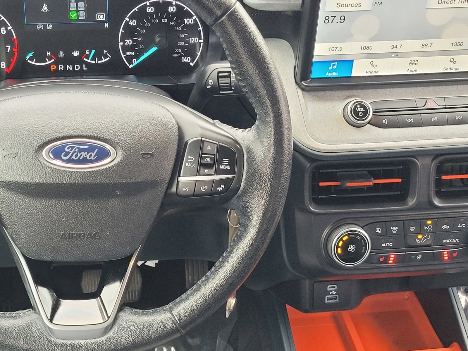 Certified 2022 Ford Maverick XLT w/ XLT Luxury Package image 14