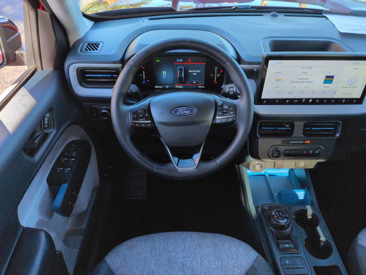 Certified 2025 Ford Maverick XLT w/ XLT Luxury Package FWD image 16