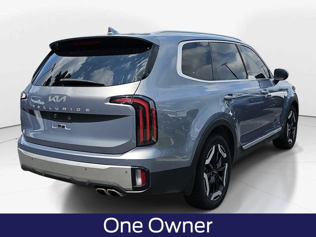Used 2024 Kia Telluride EX FWD image 4