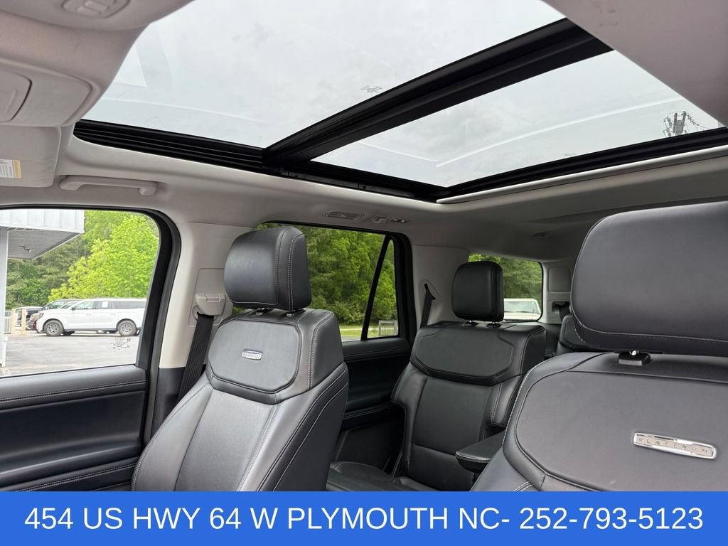 Certified 2025 Ford Expedition Platinum AWD/4WD image 19