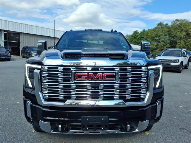 Used 2026 GMC Sierra 2500 Denali AWD/4WD image 7