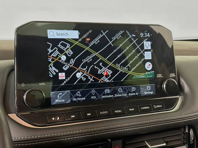 Used 2023 Nissan Rogue Platinum w/ Platinum Premium Package image 13