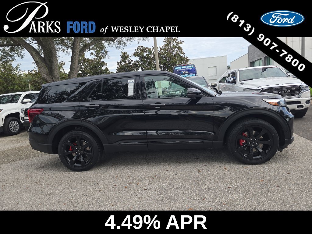 Certified 2022 Ford Explorer ST w/ Equipment Group 401A AWD/4WD image 4