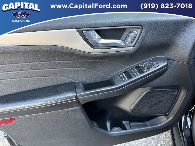 Certified 2022 Ford Escape SEL FWD image 20