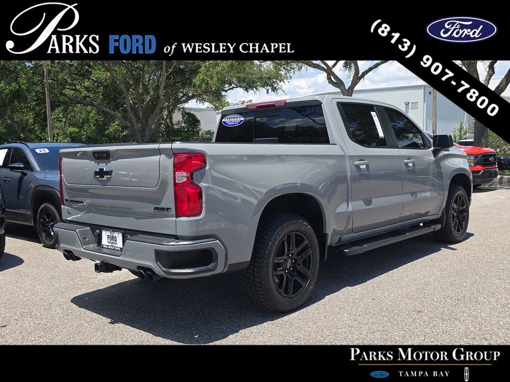 Used 2024 Chevrolet Silverado 1500 RST AWD/4WD image 4