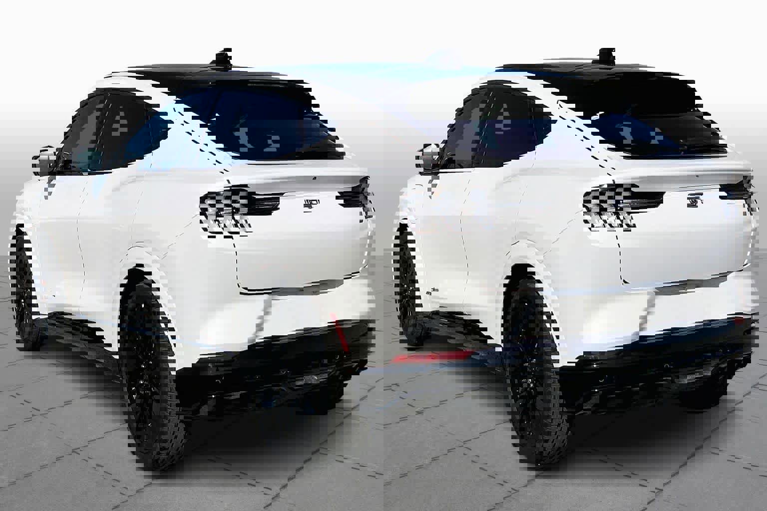 Certified 2025 Ford Mustang Mach-E GT image 4