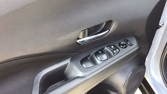 Used 2024 Nissan Kicks SV image 14