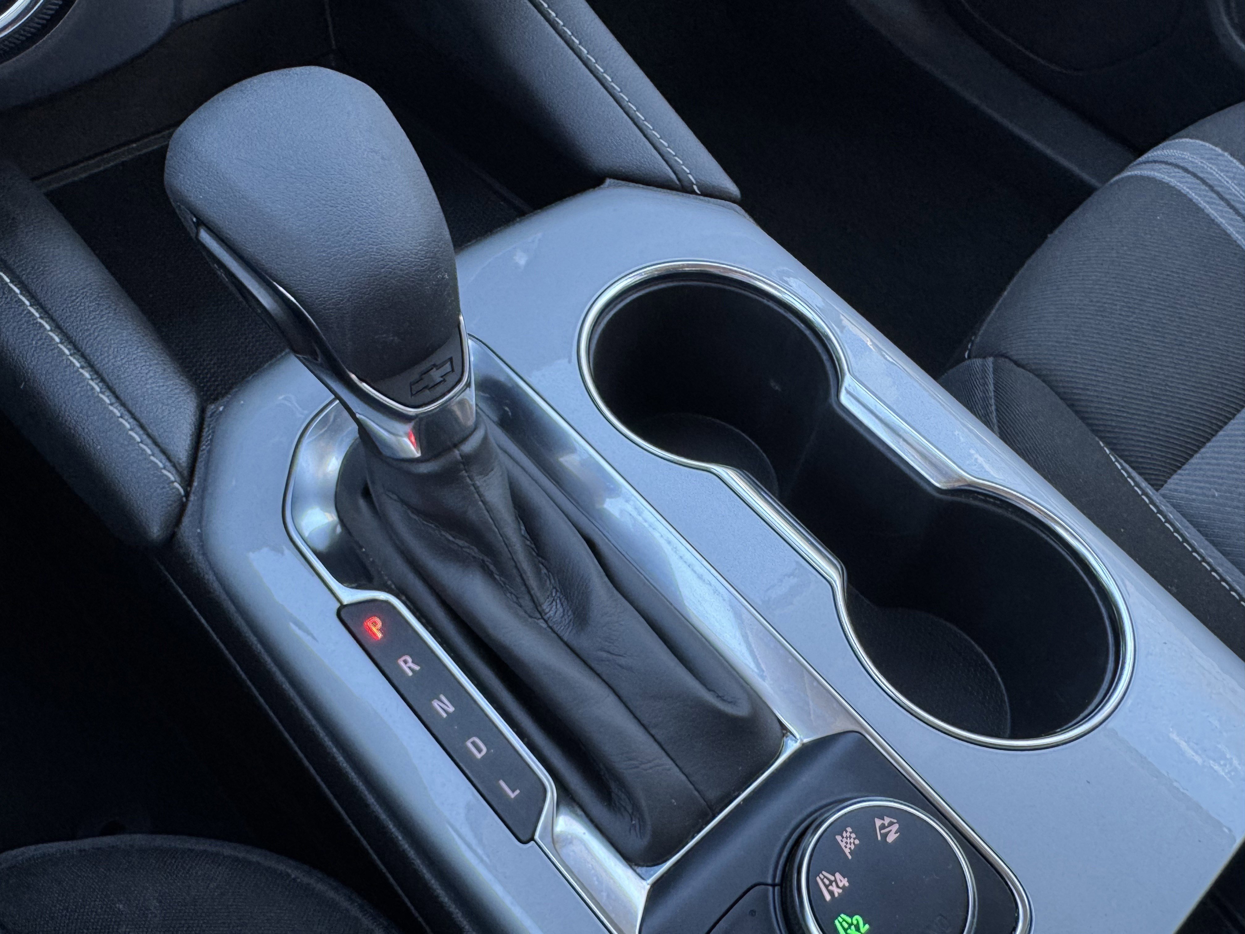 Used 2025 Chevrolet Blazer LT image 23