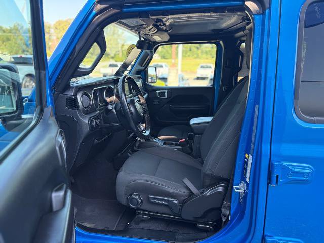 Used 2021 Jeep Gladiator Sport AWD/4WD image 11