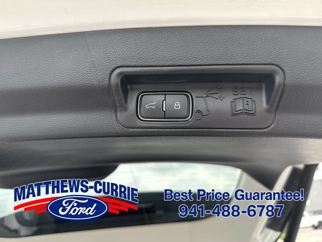 Certified 2025 Ford Explorer Active RWD image 15