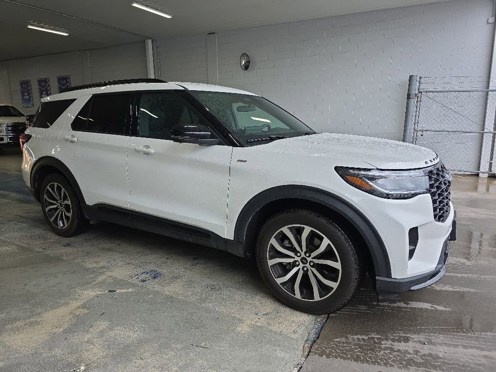 Certified 2025 Ford Explorer ST-Line