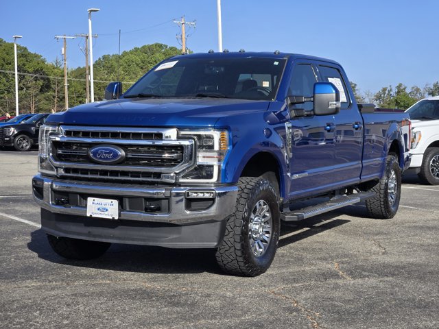 Certified 2022 Ford F350 Lariat w/ Lariat Ultimate Package AWD/4WD image 3