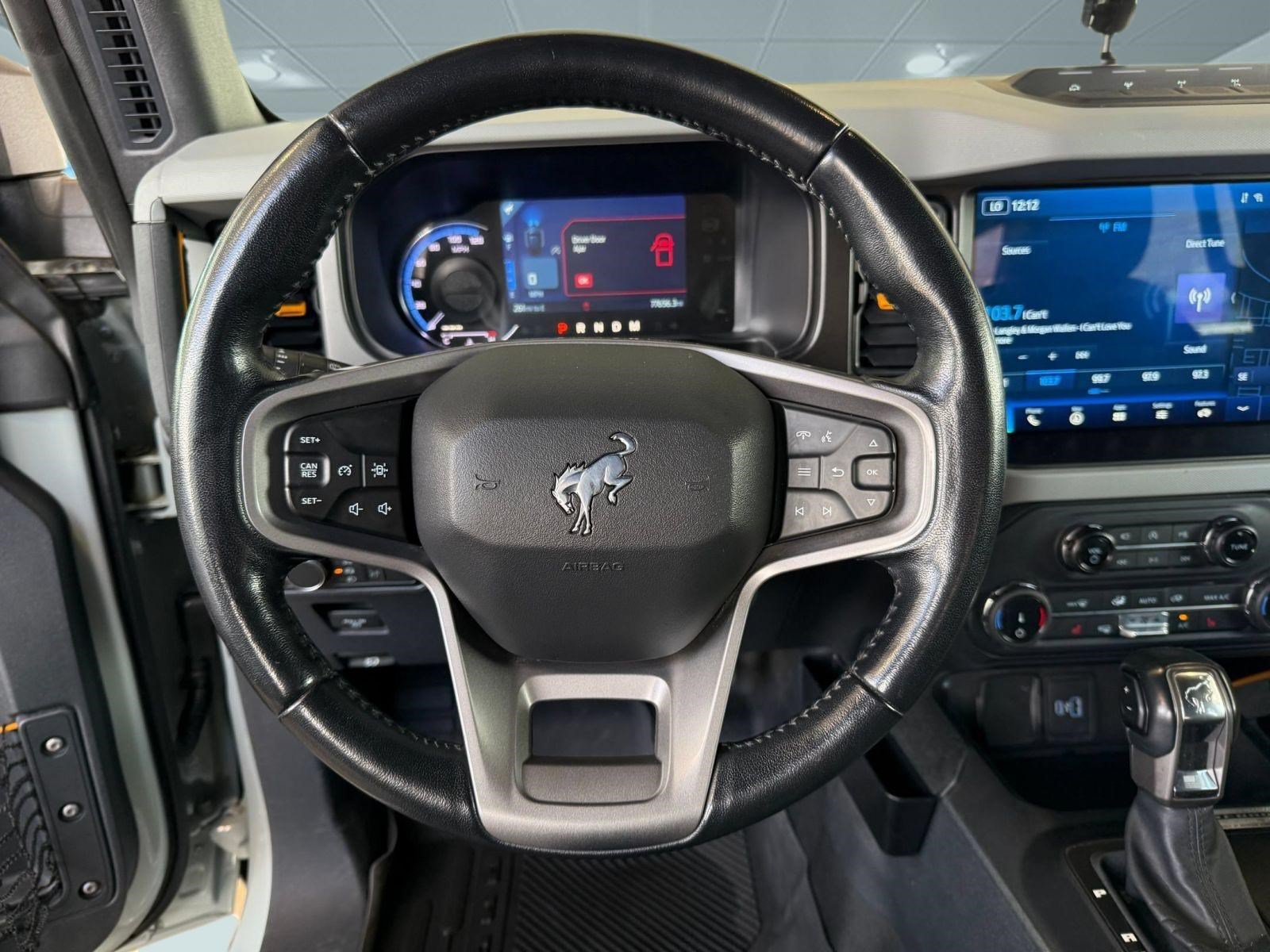Certified 2022 Ford Bronco Badlands w/ Sasquatch Package AWD/4WD image 28