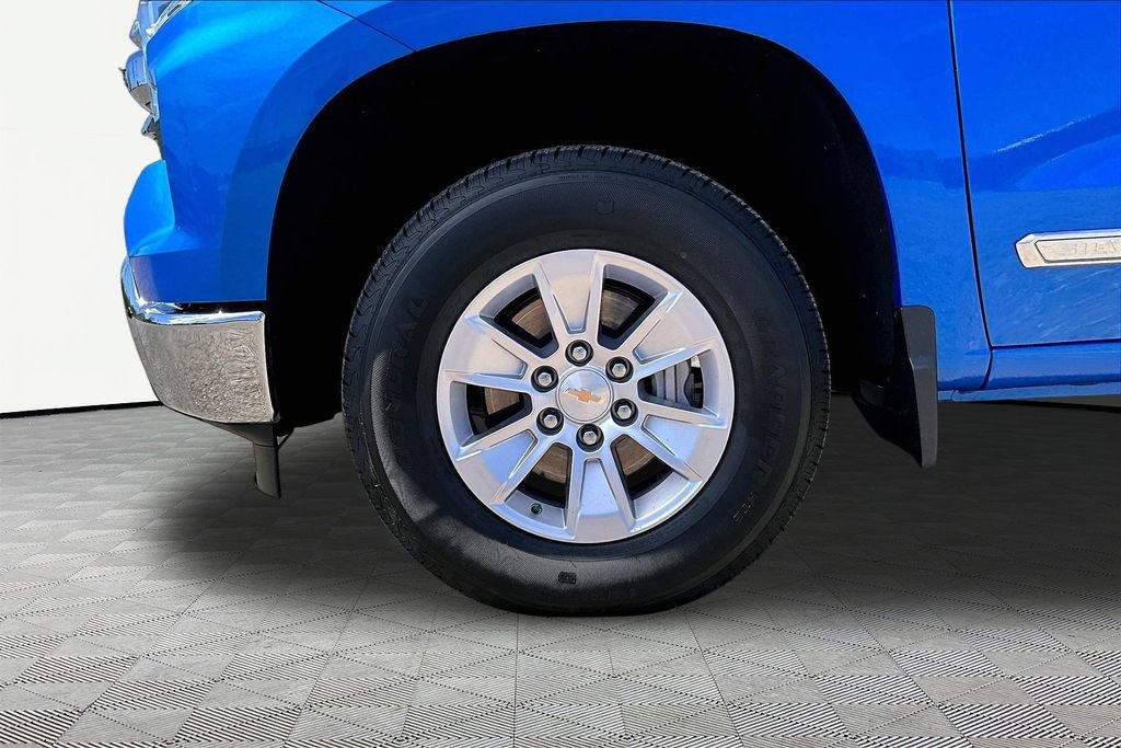 Used 2026 Chevrolet Silverado 1500 LT RWD image 9