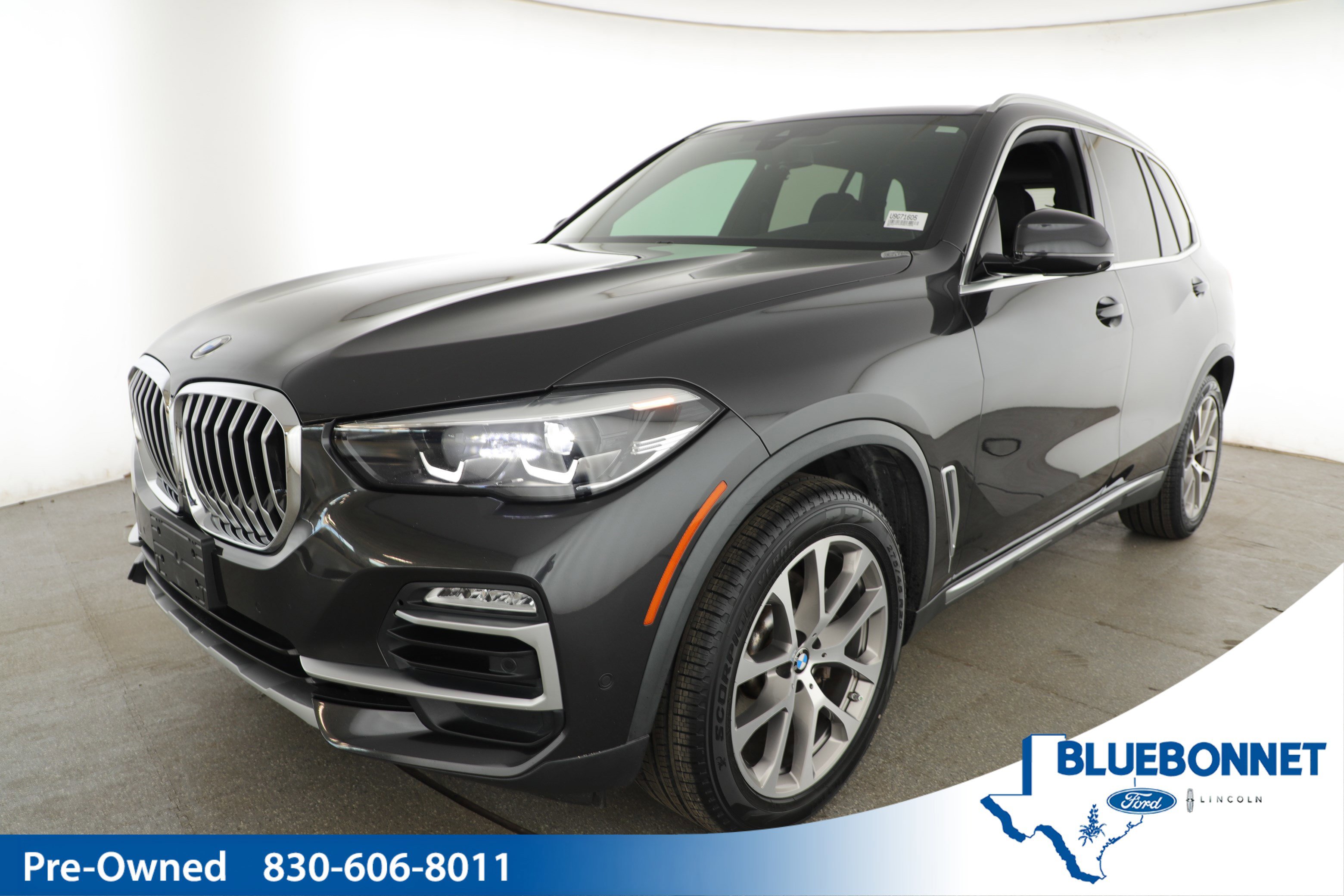 Used 2021 BMW X5 sDrive40i w/ Premium Package 2