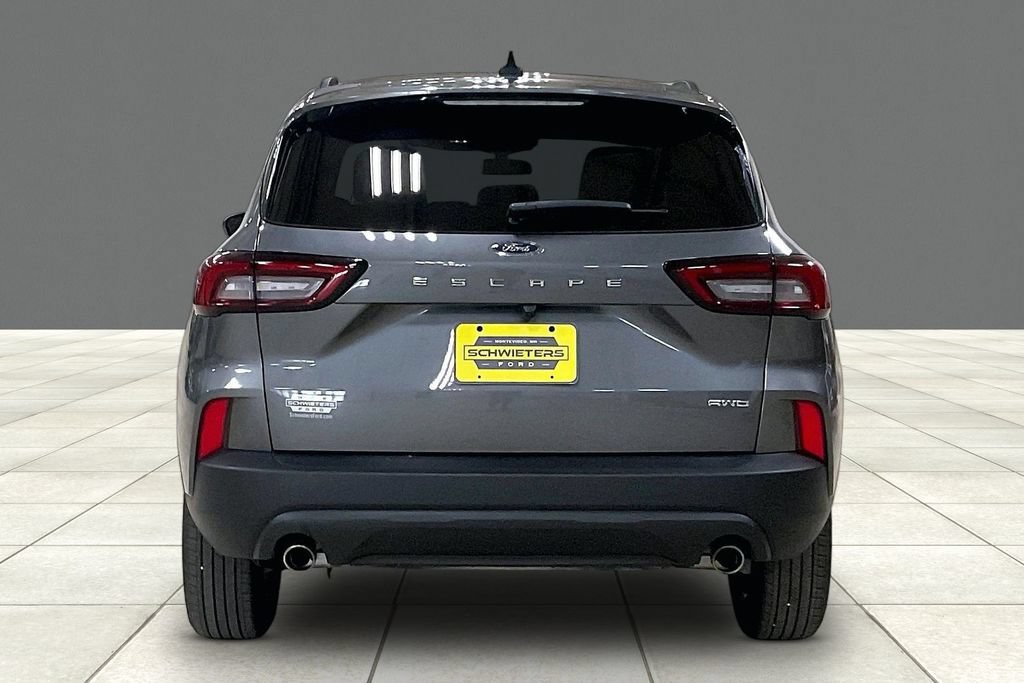 Certified 2025 Ford Escape ST-Line AWD/4WD image 4