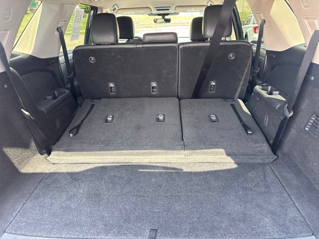 Used 2025 Nissan Pathfinder SL AWD/4WD image 45