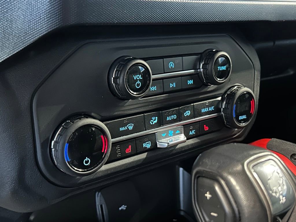 Certified 2024 Ford Bronco Heritage Edition image 37