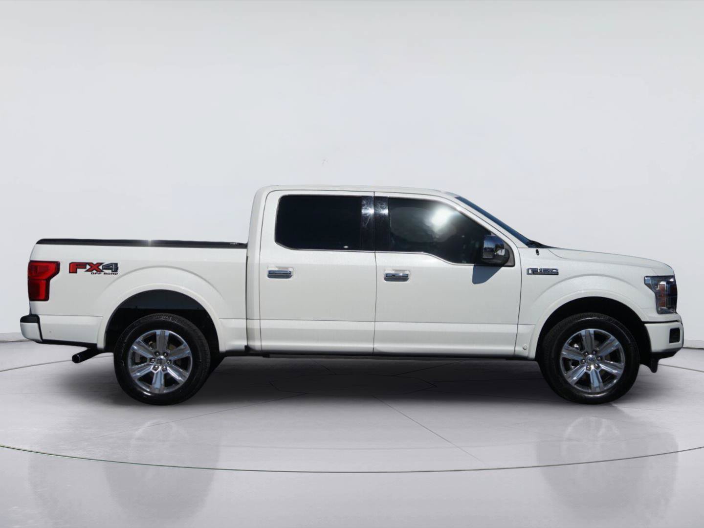 Certified 2020 Ford F150 Platinum w/ Equipment Group 701A Luxury AWD/4WD image 5