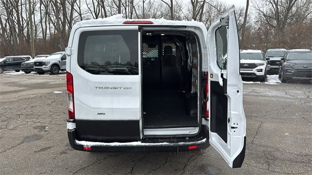 Certified 2023 Ford Transit 250 Low Roof AWD w/ Exterior Upgrade Package image 24