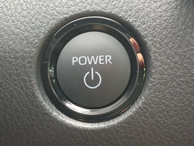 Used 2025 Toyota Camry SE w/ Multimedia Upgrade Package image 28