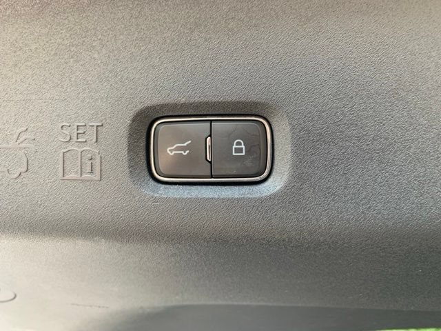 Certified 2025 Ford Expedition Max Active AWD/4WD image 7