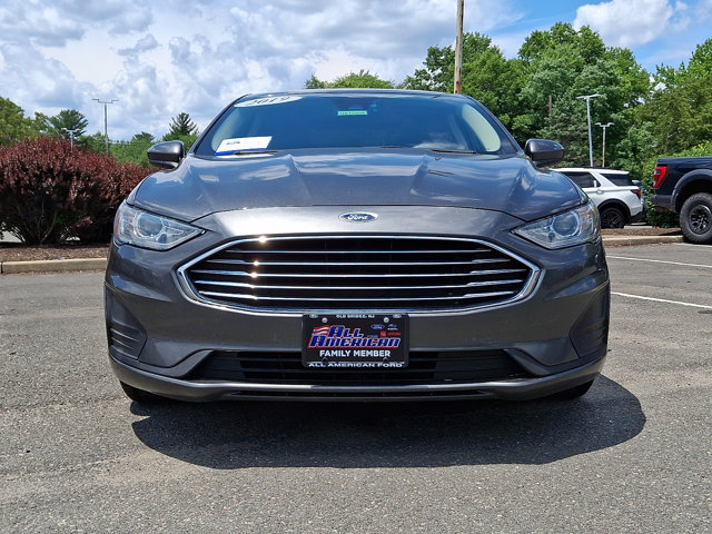 Certified 2019 Ford Fusion SE FWD image 3