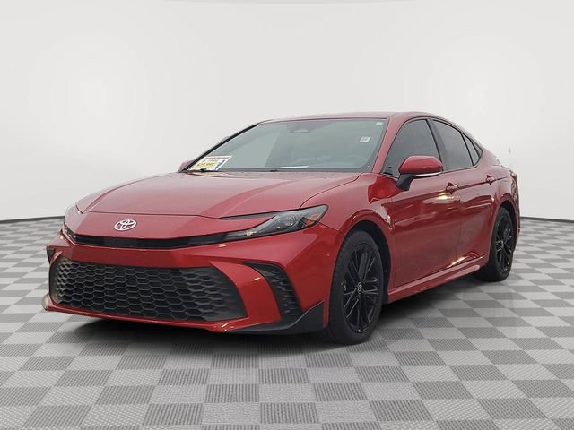 Used 2025 Toyota Camry XSE image 2