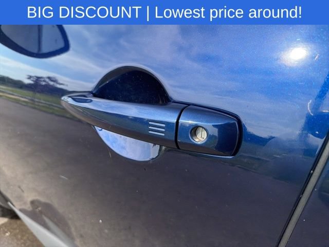Used 2022 Nissan Pathfinder SV FWD image 22