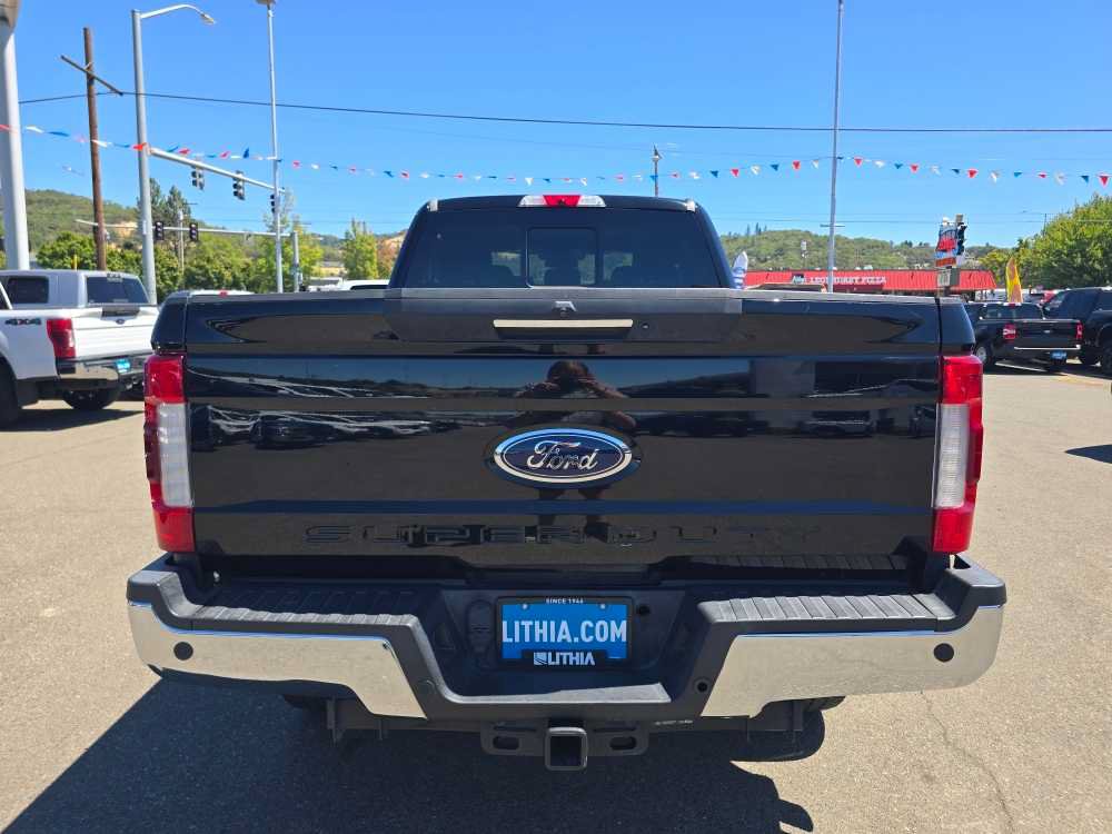 Certified 2017 Ford F350 Lariat w/ Lariat Ultimate Package AWD/4WD image 4