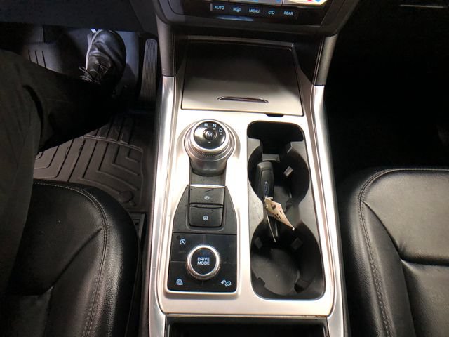 Certified 2020 Ford Explorer XLT w/ Equipment Group 202A AWD/4WD image 19