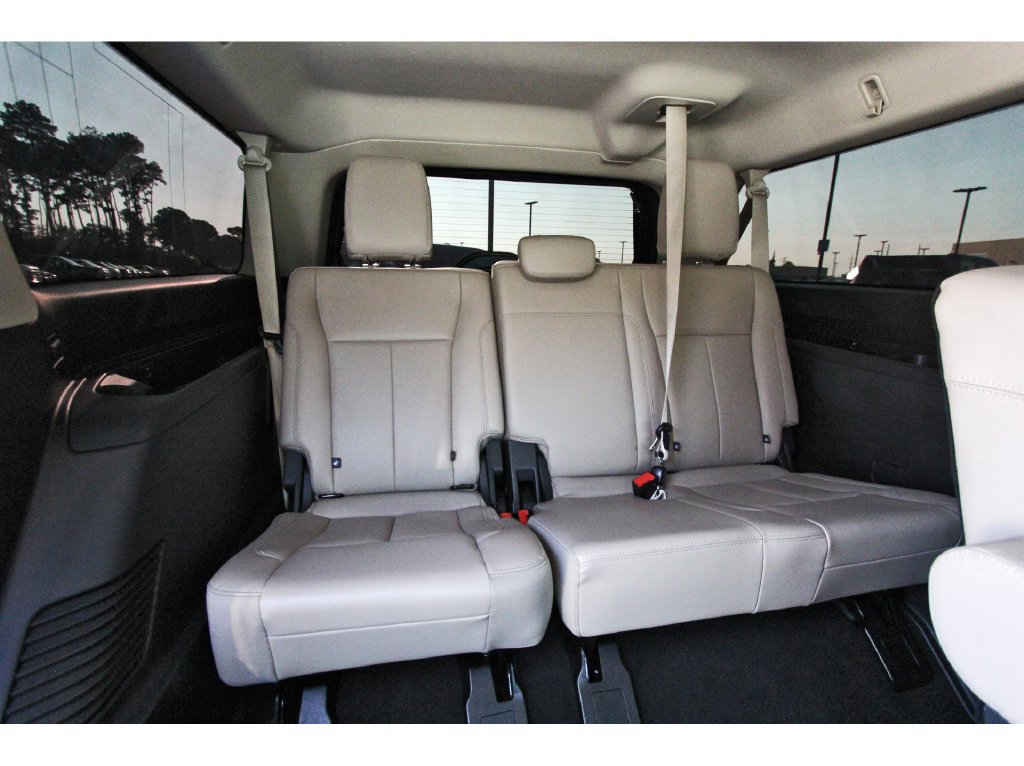 Certified 2024 Ford Expedition Max XLT RWD image 16